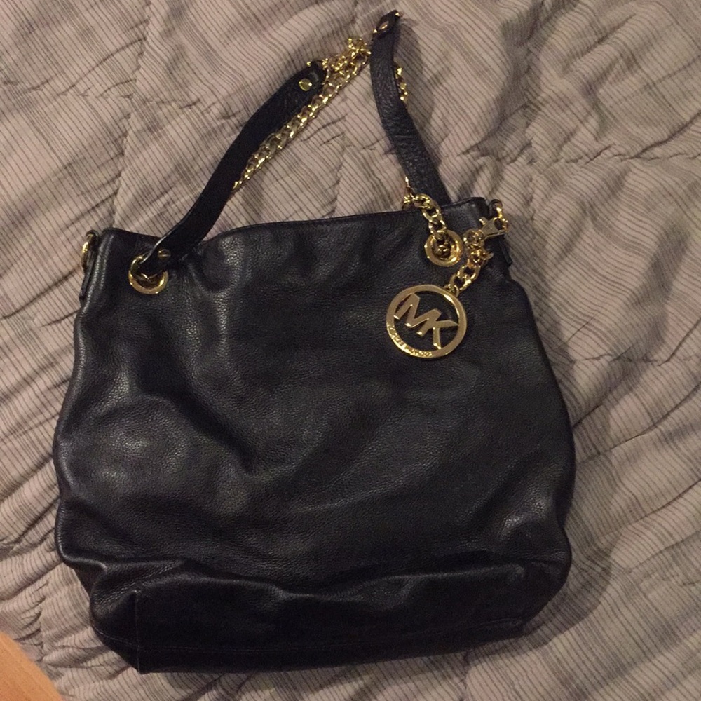 Hand bag